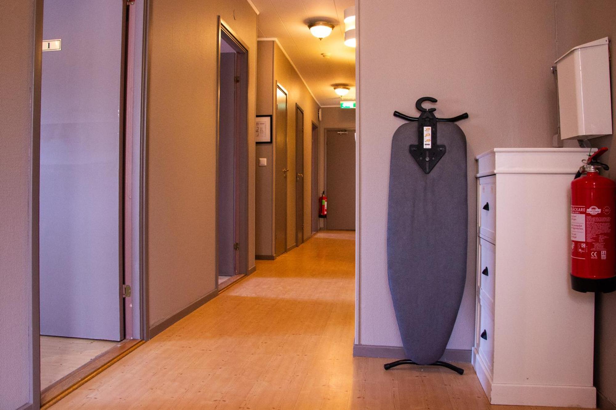 Adelsgatan Bed & Breakfast Visby Ngoại thất bức ảnh