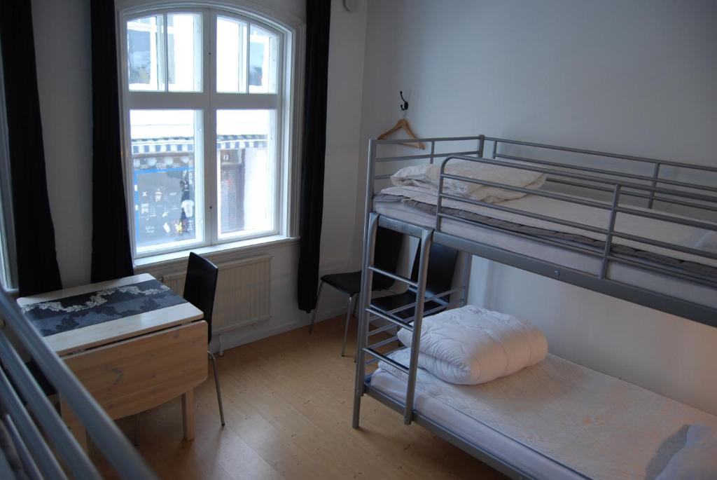 Adelsgatan Bed & Breakfast Visby Phòng bức ảnh